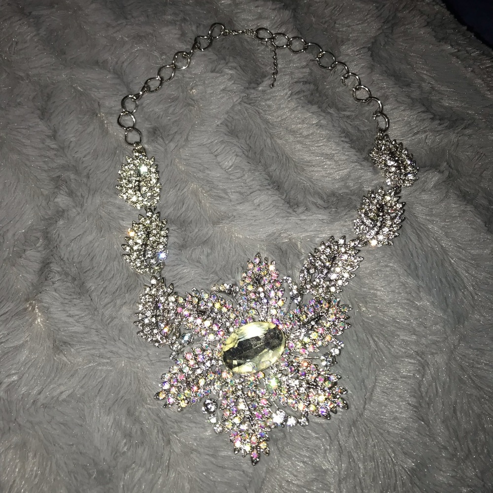 Bridal necklace - Picture 3 of 4